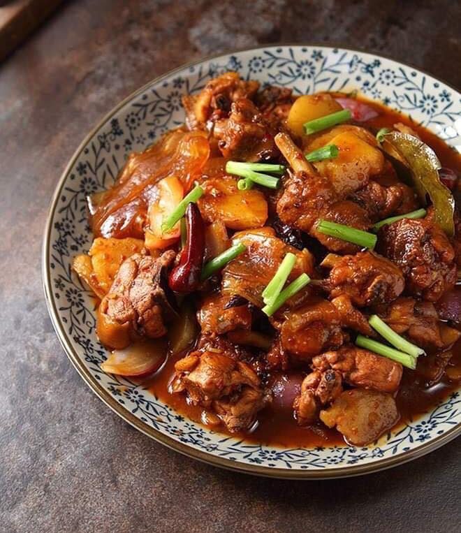 Thịt gà từ lâu đã trở thành một phần trong văn hóa của nền ẩm thực Việt.